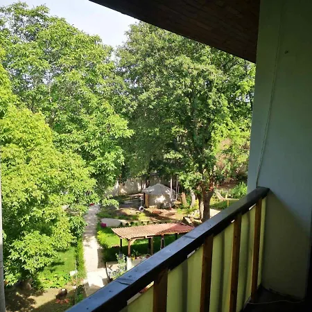 Bor, Pensión