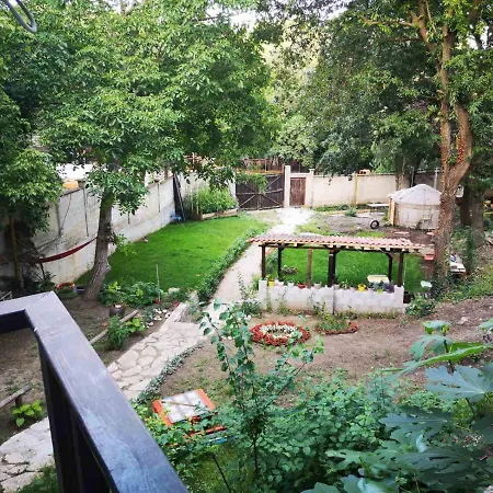 Maison d'hôtes къща за гости Bor,